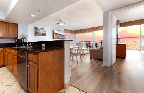 Ocean Drive Apartamento | Glass Bottom