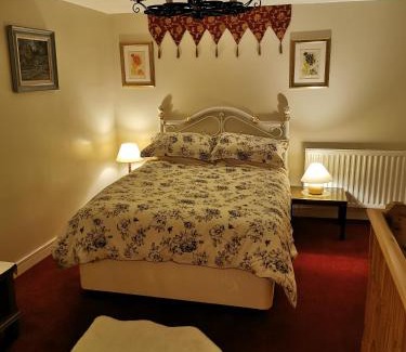 Meare Apartamento | Glastonbury Hayloft close to winter starling murmurations