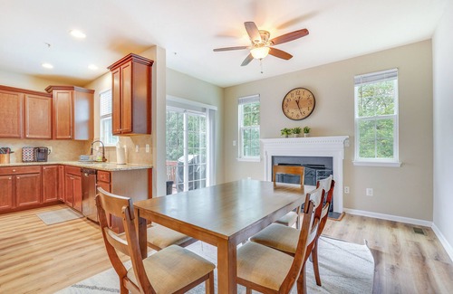 Glen Burnie Casa | Glen Burnie Vacation Rental w/ Private Deck!