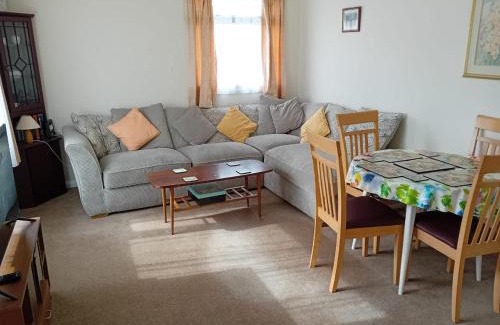 Douglas Apartamento | Glen Dhoo Country Cottages - Meadowview Bungalow