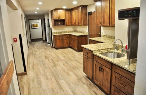 West Colorado Springs Cabina | Glen Eyrie Castle & Conference Center A Ministry of the Navigators