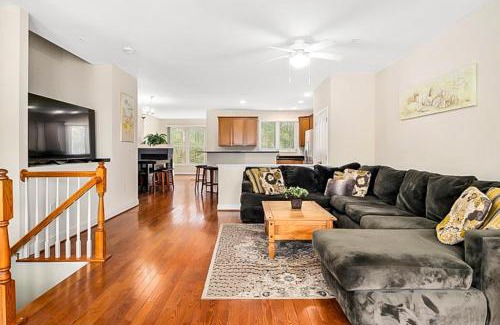 Glen Riddle Casa | Glen Riddle Pleasant Colony 104