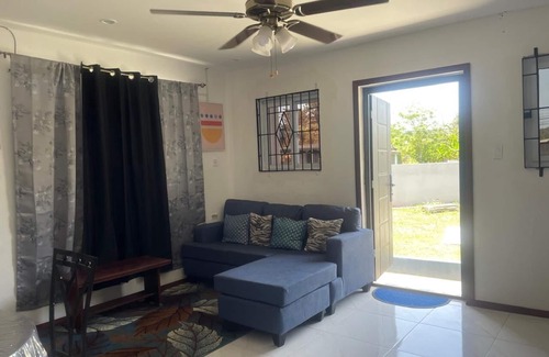 Port Maria Casa | Charming 2-bedroom house with WiFi and AC in peaceful Port Maria
