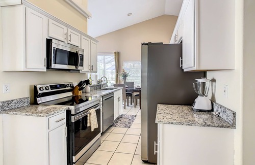 Four Corners Casa | Glenbrook Vacation Pool Spa Home