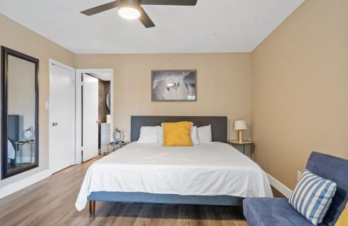 Country Meadows Casa | Glendale Getaway Pool