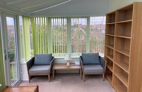 Mapperley Casa | Glendale house cosy family home