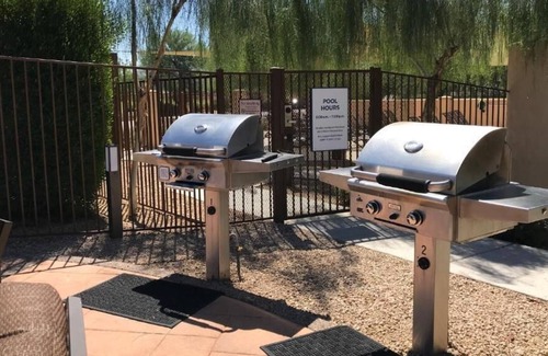 North Scottsdale Complejo | Glendale SUPER BOWL WEEKEND -Hilton Grand Vacation - Scottsdale Links Resort
