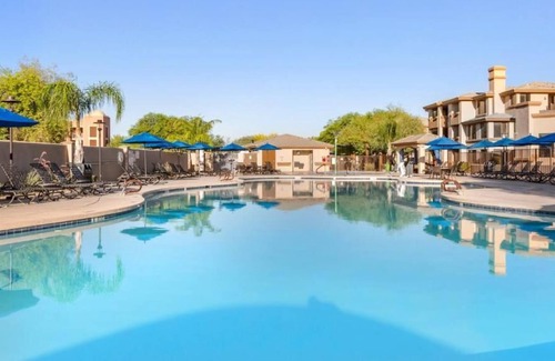 North Scottsdale Complejo | Glendale SUPER BOWL WEEKEND -Hilton Grand Vacation - Scottsdale Links Resort