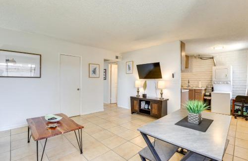 Glendale Apartamento | Glendale Unit with Private Yard Near Sports Venues!