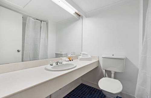 Glenelg Hotel | Buffalo Motor Inn