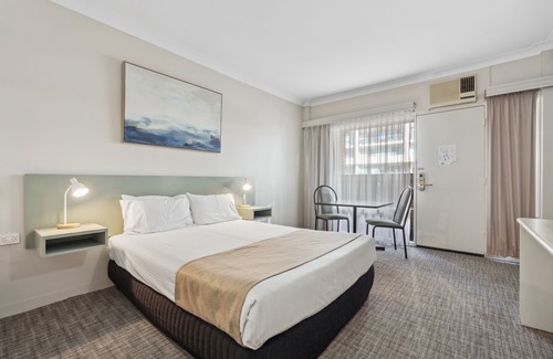 Glenelg Hotel | Buffalo Motor Inn