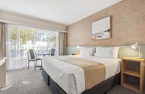 Glenelg Hotel | Buffalo Motor Inn