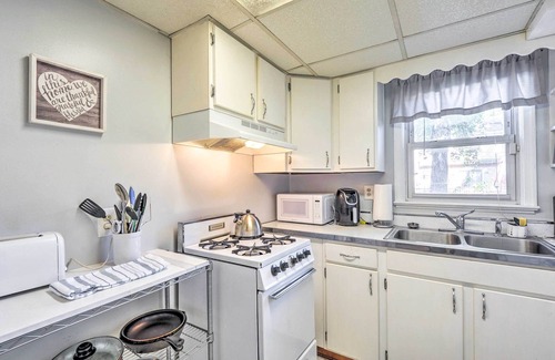 Montpelier Apartamento | Glenn Dale Apt w/ Yard ~ 15 Mi to Washington!