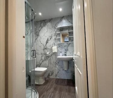 Oban Hotel | Glenroy Guest House