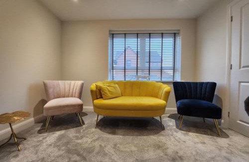 Wellingborough Casa | Glenvale House, Long & Short Stay In Wellingborough, Perfect Weekends!