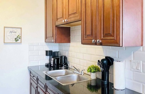 Rosedale Apartamento | Glenview West Apt w Patio - Near Downtown