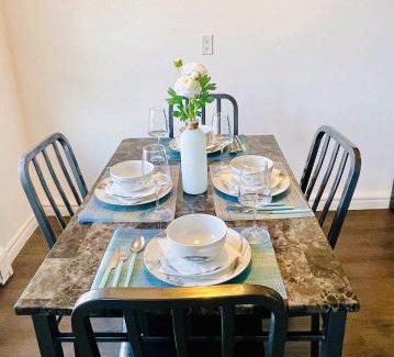 Rosedale Apartamento | Glenview West Apt w Patio - Near Downtown