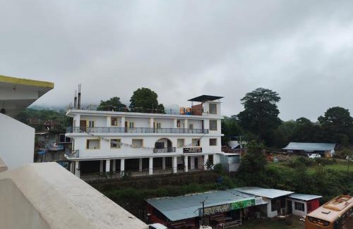 Gunehr Hotel | Gliders Inn- Curated by Sukhdev