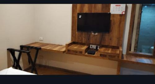 Sakinaka Casa | Glitz Hotels A Residency - Nr International Airport Mumbai