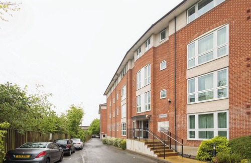Hatfield Apartamento | Global Boutique 2-bed apart in beautiful leafy area WiFi/free Parking near Stat