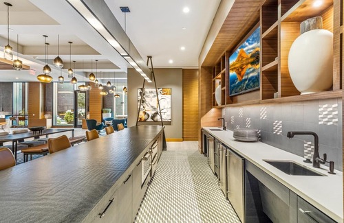Reston Apartamento | Global Luxury Suites at Reston Town Center