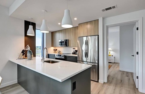Reston Apartamento | Global Luxury Suites at Town Center
