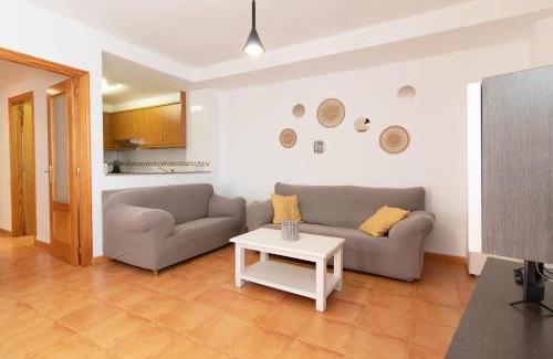 Canet de Berenguer Apartamento | Global Properties, Practico apartamento con piscina en la playa de Canet