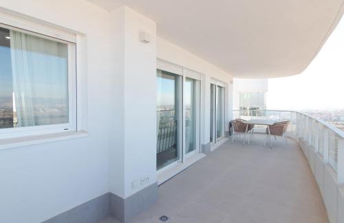 Canet de Berenguer Apartamento | Global Properties, Moderno apartamento de dos terrazas con increibles vistas al mar