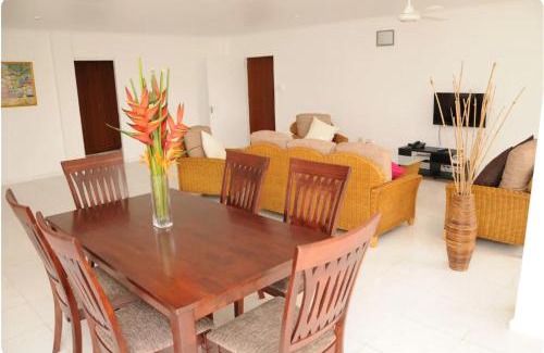 Mont Fleuri Apartamento | Global Village Apartment