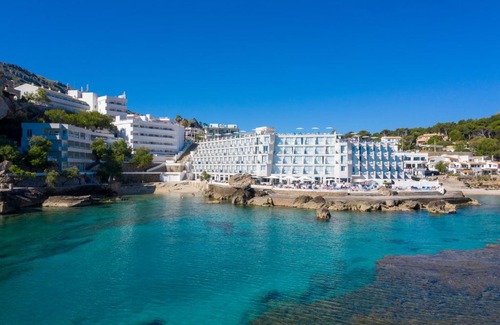 Cala San Vicente Hotel | Globales Don Pedro - Adults Only