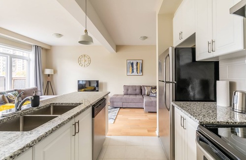 Stoney Creek Apartamento | GLOBALSTAY. Modern Townhomes on Lake Ontario