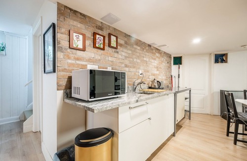 West Oakville Apartamento | GLOBALSTAY Sunny Basement Brontë park