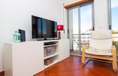 Montechoro Apartamento | Globe 33 Apartment - Top Location & The Strip Albufeira