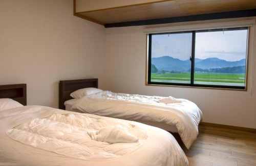 Usa Apartamento | GLOCE宇佐 田宮-田んぼのお城- l 美しい田園と山々を一望 癒しと伝統を体感