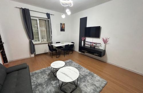 Vezzano Ligure Apartamento | Gloria Appartamento