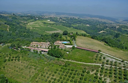 Montaione Apartamento | 115 m² Apartamento ∙ 3 habitaciones ∙ 7 personas