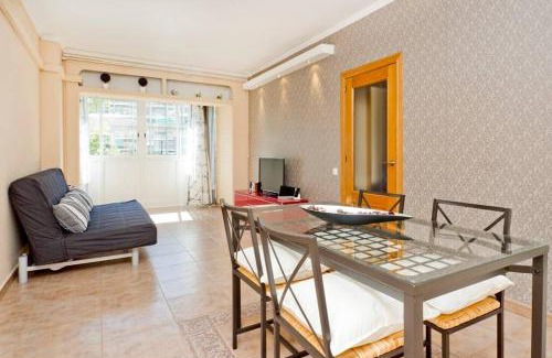 El Clot Apartamento | Glorias:Sagrada Familia 15 minutos - Playa 20 minutos