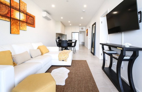 Batemans Bay Apartamento | Glorious 2-Bed with Waterside Balcony Views