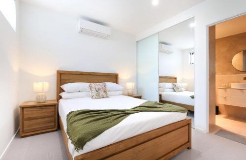 Batemans Bay Apartamento | Glorious 2-Bed with Waterside Balcony Views