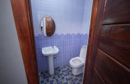Accra Casa | Glorious Adjoba