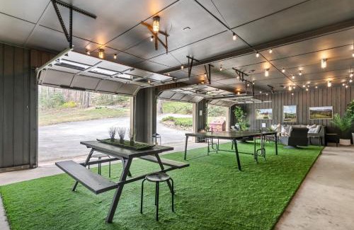 Black Mountain Casa | Gloryland