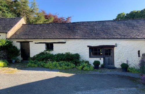 Llanon Casa | Glovers cottage private hot tub and super king