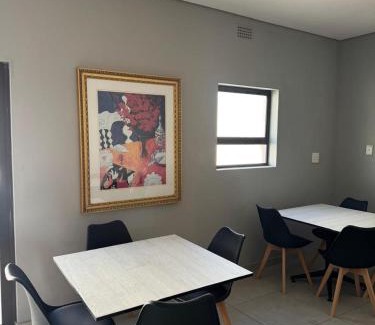 Centurion Casa | GlowtiAirbnb