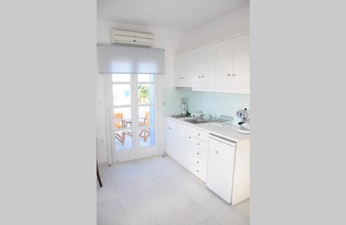 Naxos Apartamento | Glyfada Studio with Sea View