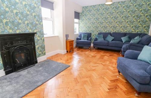 Rhosgoch Casa | Glyn Ewryd
