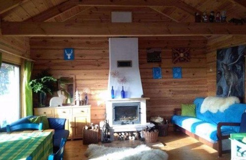 Miedzylesie Casa | Gniewoszów Brzmienie Ciszy