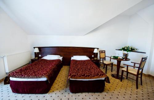Uniejow Cama Y Desayuno | Gościniec Uniejów