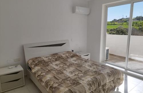 St. Paul's Bay Apartamento | Go Exchange, Block D, Apt 6 Entire Unit