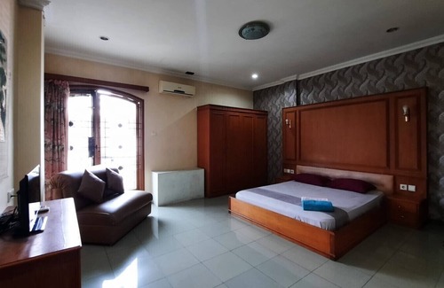 Padang Casa | GO HARD OR GO HOME SURF LODGE