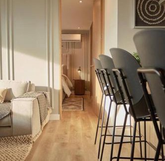 La Aguacatala Apartamento | Go Living Suites: Your Medellin Retreat